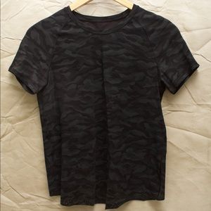 Lululemon Quick Pace Short Sleeve